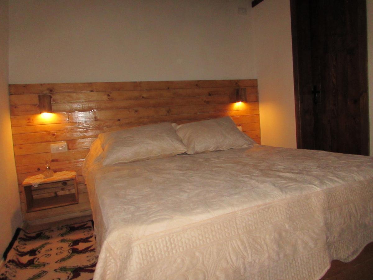Guest House Salaria Gjirokastër Esterno foto